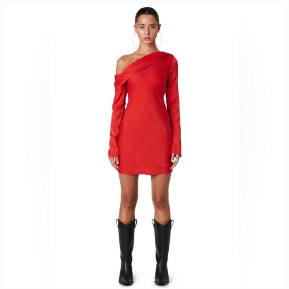 Chic One-Shoulder Red Dress